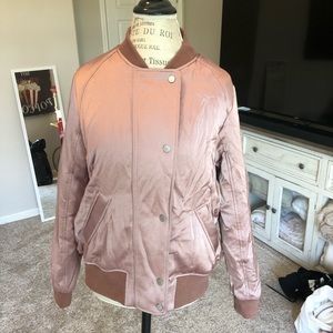 Abercrombie & Fitch Rose bomber